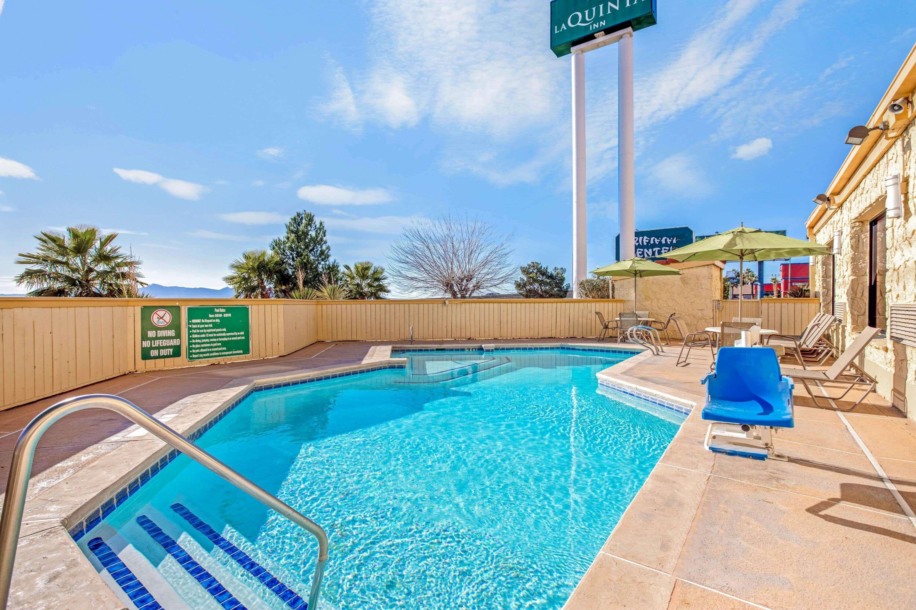 La Quinta Inn By Wyndham El Paso Cielo Vista Exterior foto